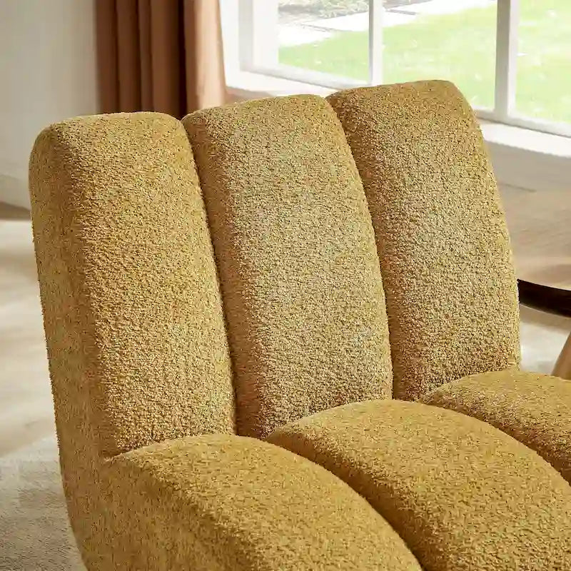 Canapés et fauteuils modernes en bois et tissu rembourré