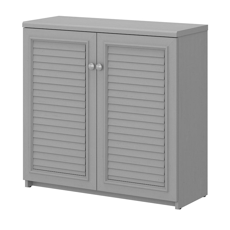 Meuble de rangement avec portes et étagères