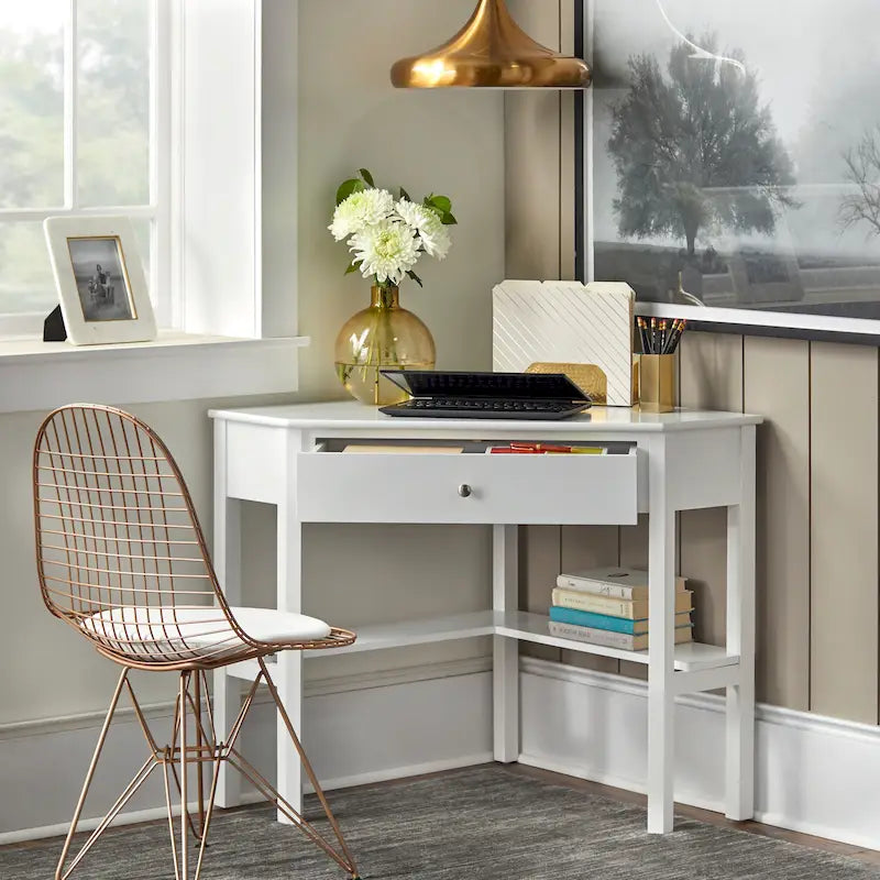 Bureau d'angle dans la véranda et le bureau