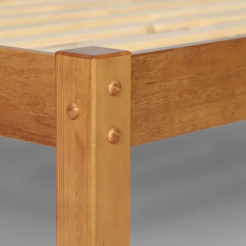 Meubles en bois texturé, lit plateforme en bois massif